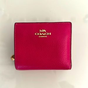 Coach snap wallet